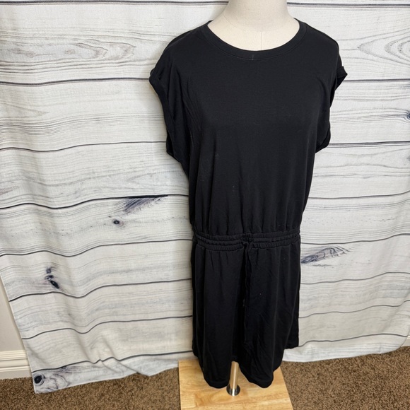 LOFT soft stretch black short sleeved dress with pockets - Picture 1 of 4